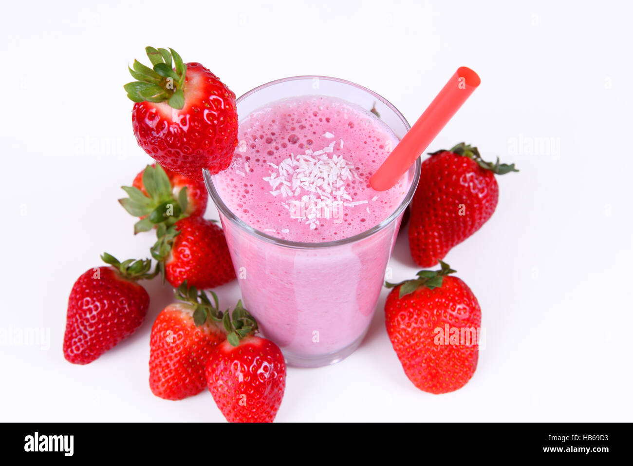 Erdbeermilch Cut Out Stock Images &amp; Pictures - Alamy