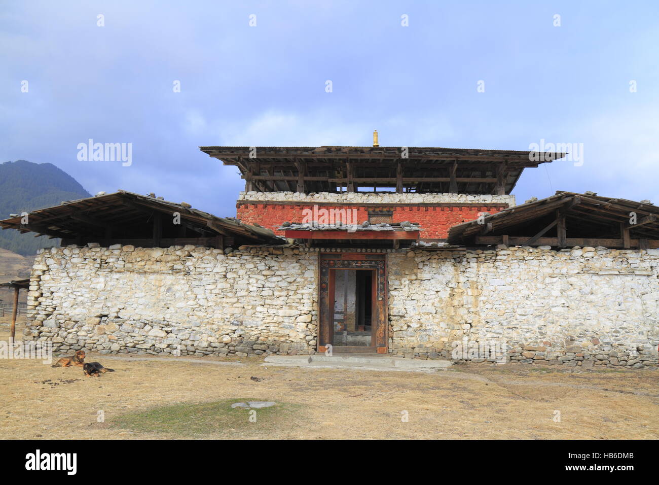Wangdue phodrang dzong hires stock photography and images Alamy