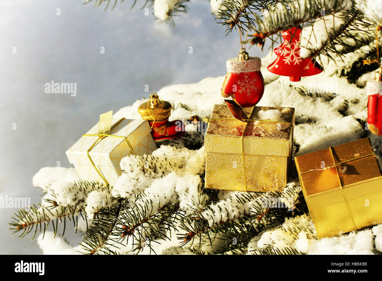 Fir tree snow nature serene hi-res stock photography and images - Alamy
