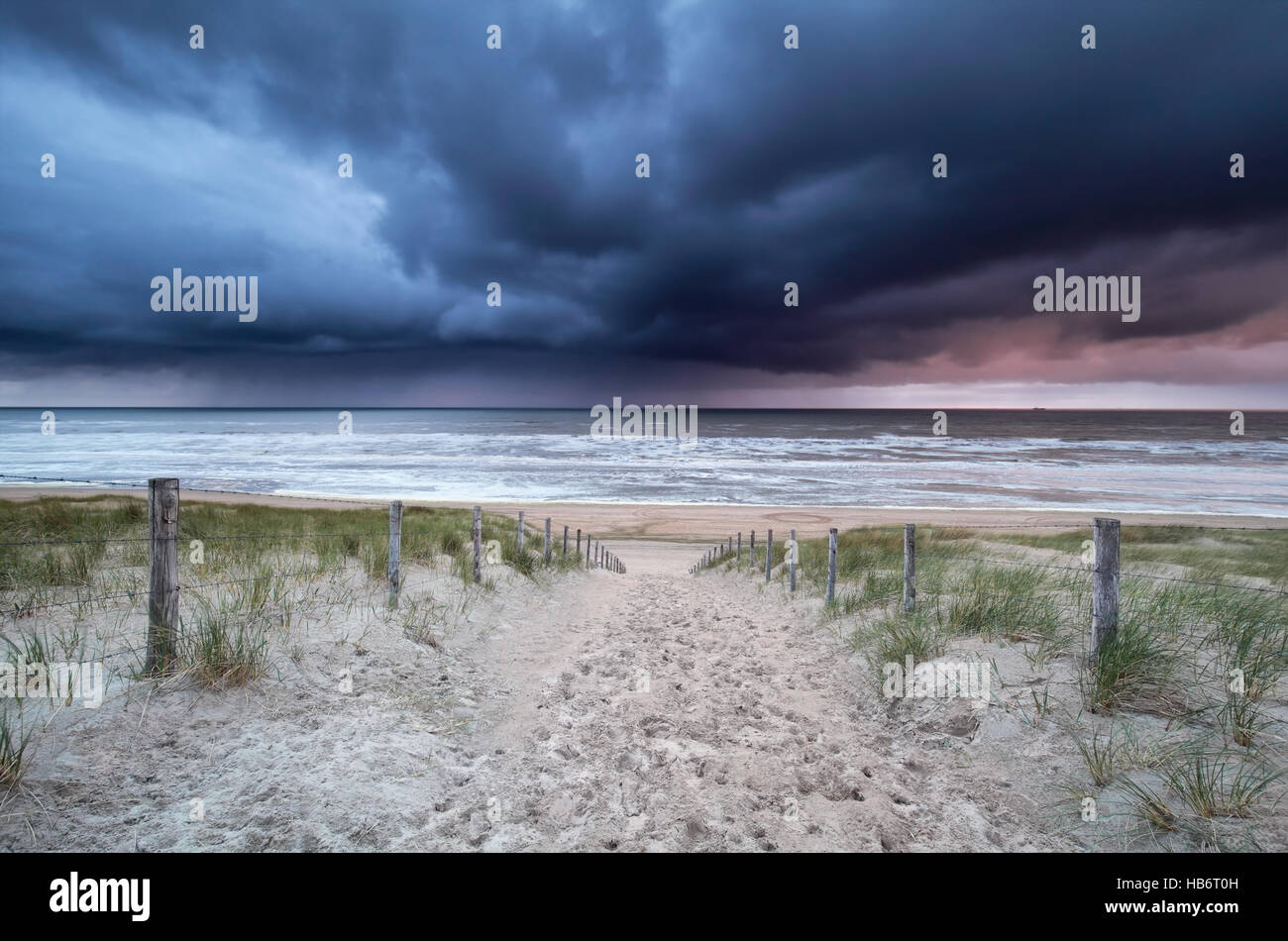 Stormy sky over sea hi-res stock photography and images - Alamy