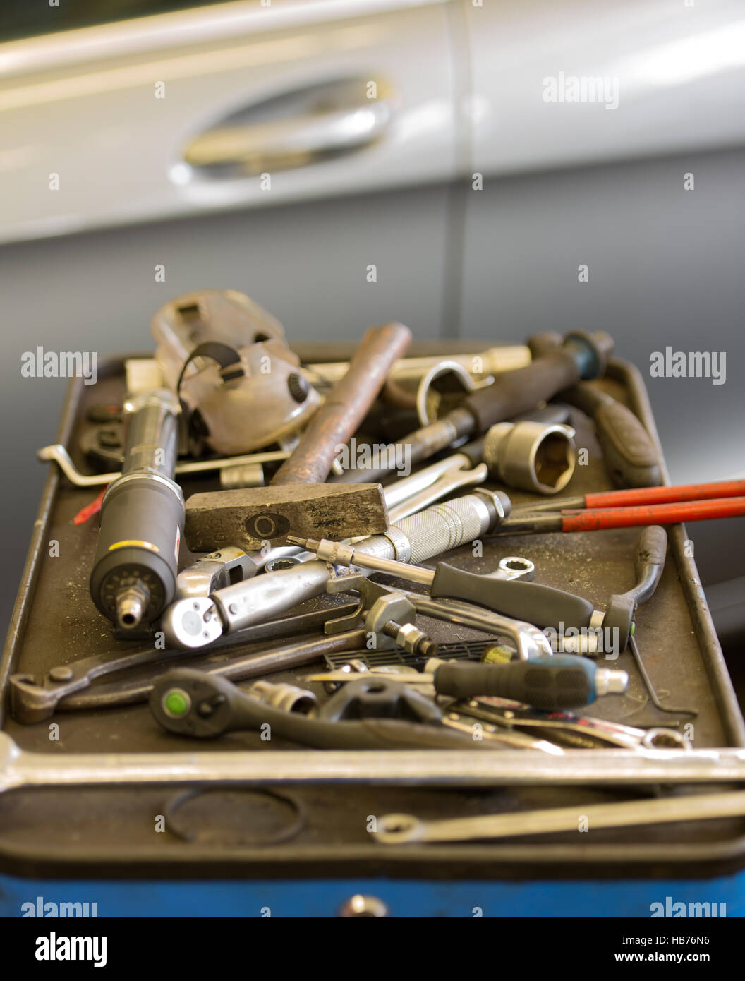 Cars tool in an auto repair shop Stock Photo Alamy