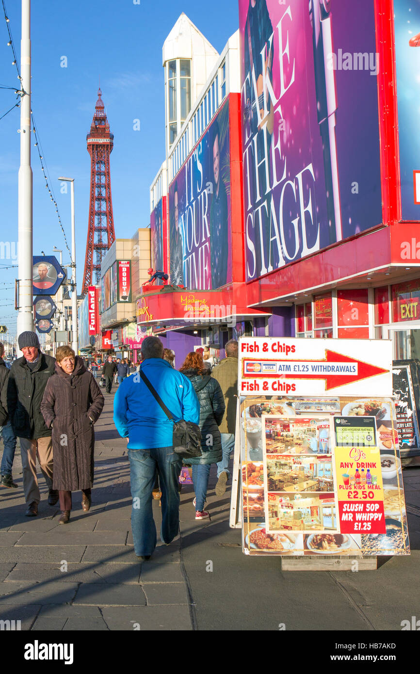 The Golden Mile, Blackpool seaside resort, shops and shoppers in the resort, Lancashire, UK