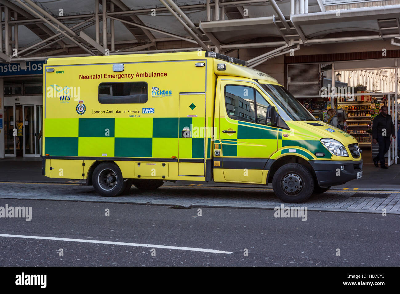 Neonatal Emergency Ambulance at Chelsea and Westminster Hospital, London Stock Photo