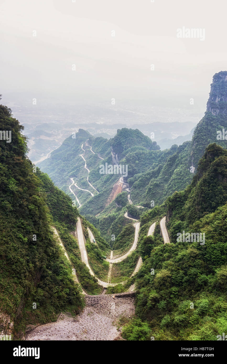 Tianmen mountain road hi-res stock photography and images