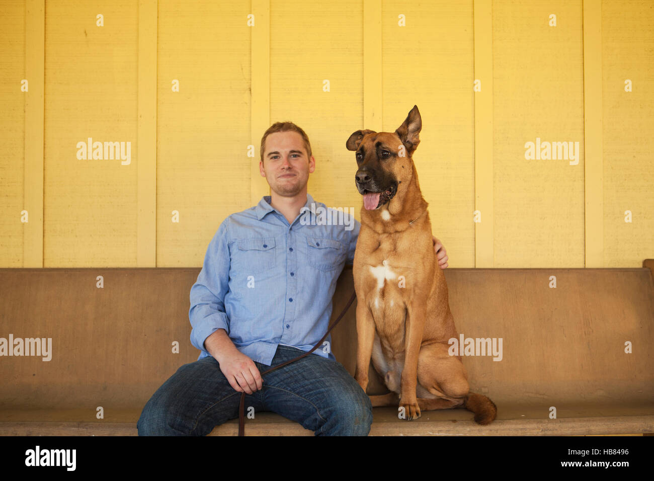 new pet owner and dog at the Humane Society, Santa Barbara, California Stock Photo