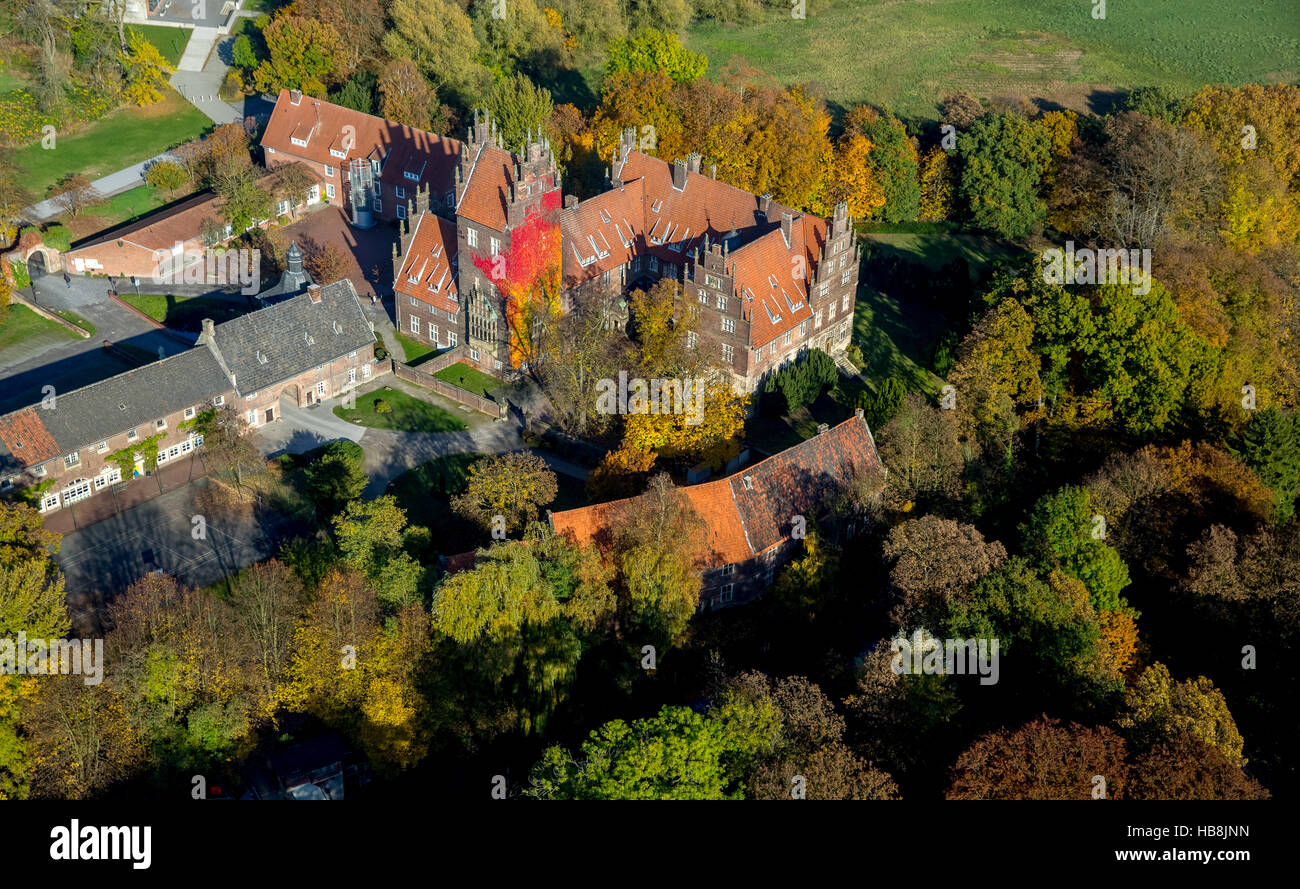 Aerial View Autumn Leaves On Landschulheim Castle Heessen Internat Stock Photo Alamy