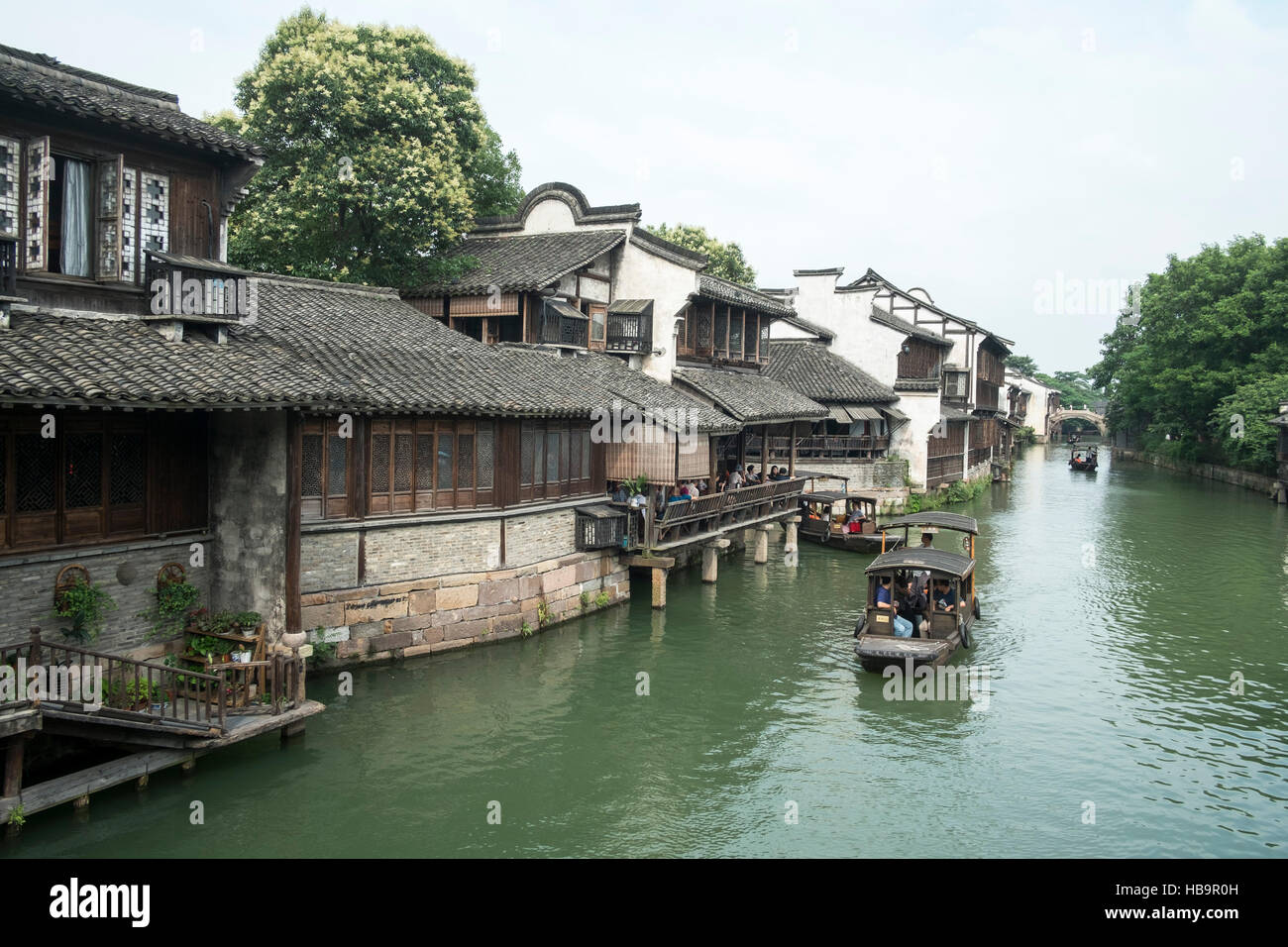 River 'china' boat hi-res stock photography and images - Alamy