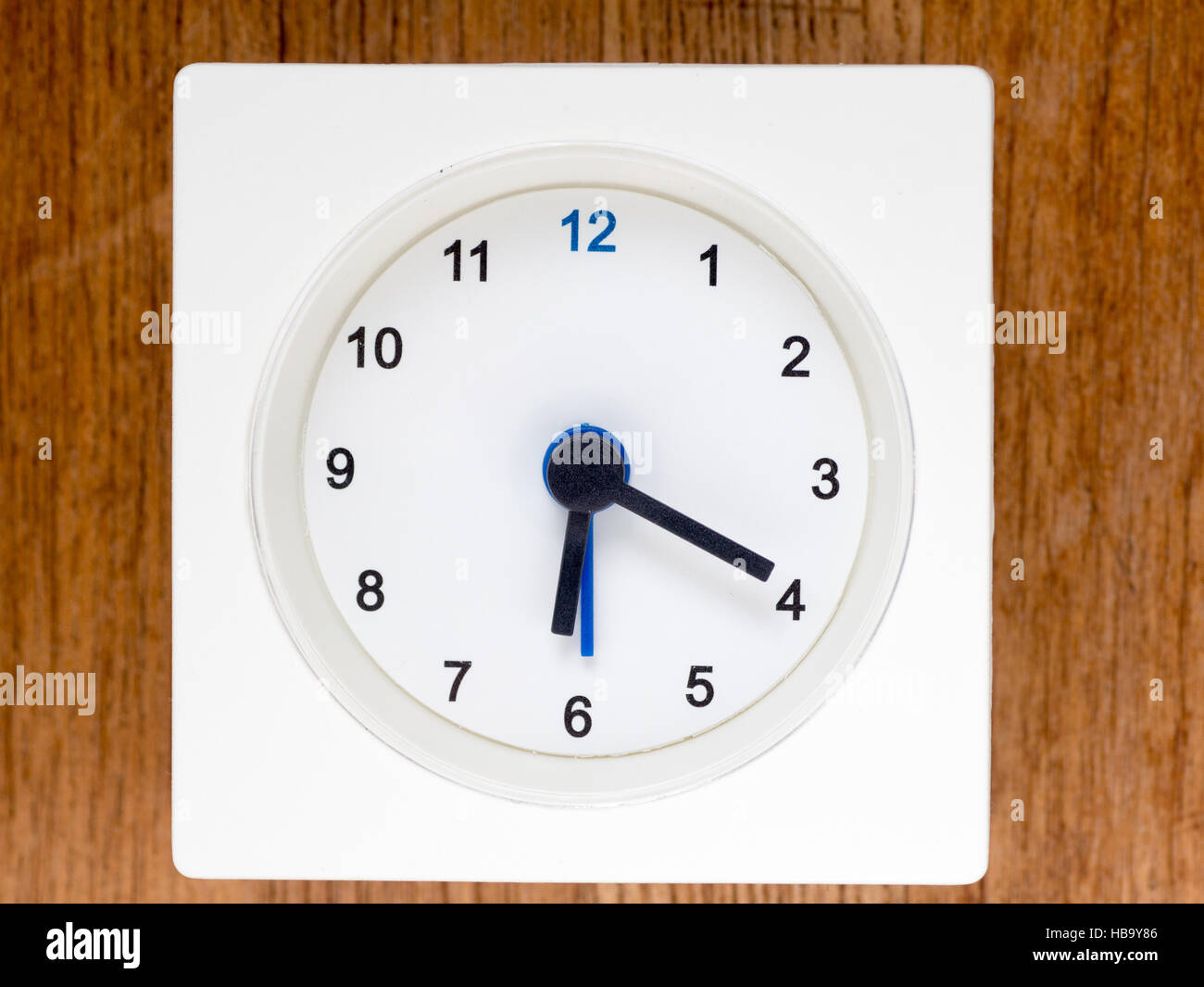 Clock 6 30 hi-res stock photography and images - Alamy