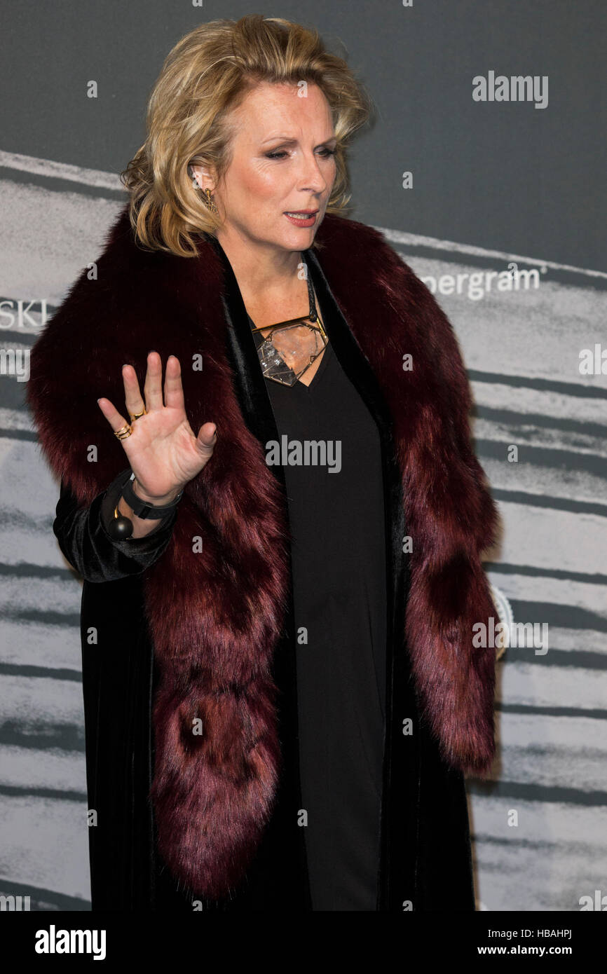 London, UK. 4 December 2016. Jennifer Saunders. Red carpet arrivals for the 2016 British Independent Film Awards at Old Billingsgate. Stock Photo