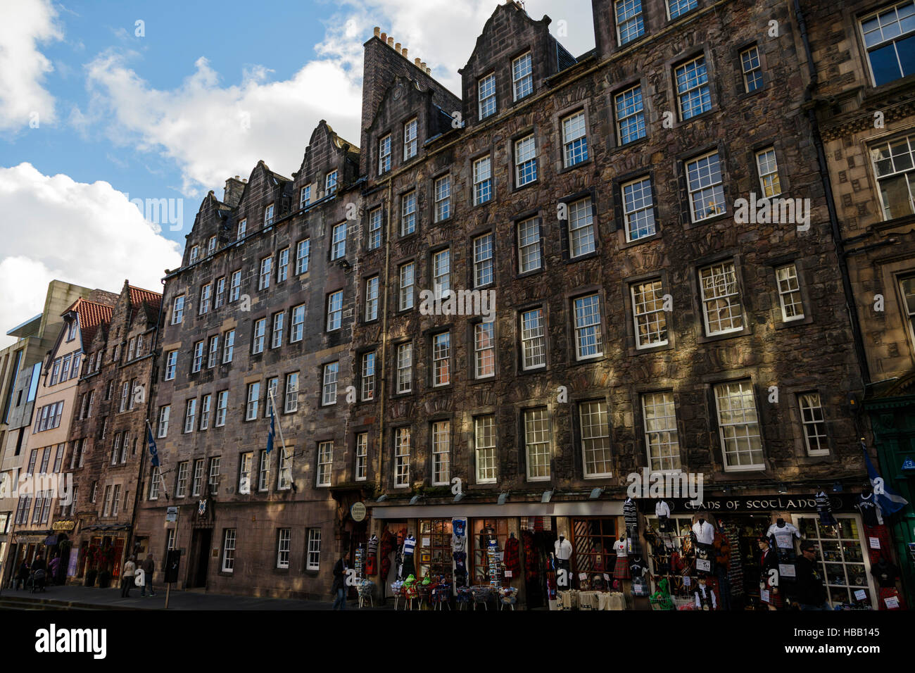 Shops on the Royal Mile / High Street, Edinburgh, Scotland. Stock Photo