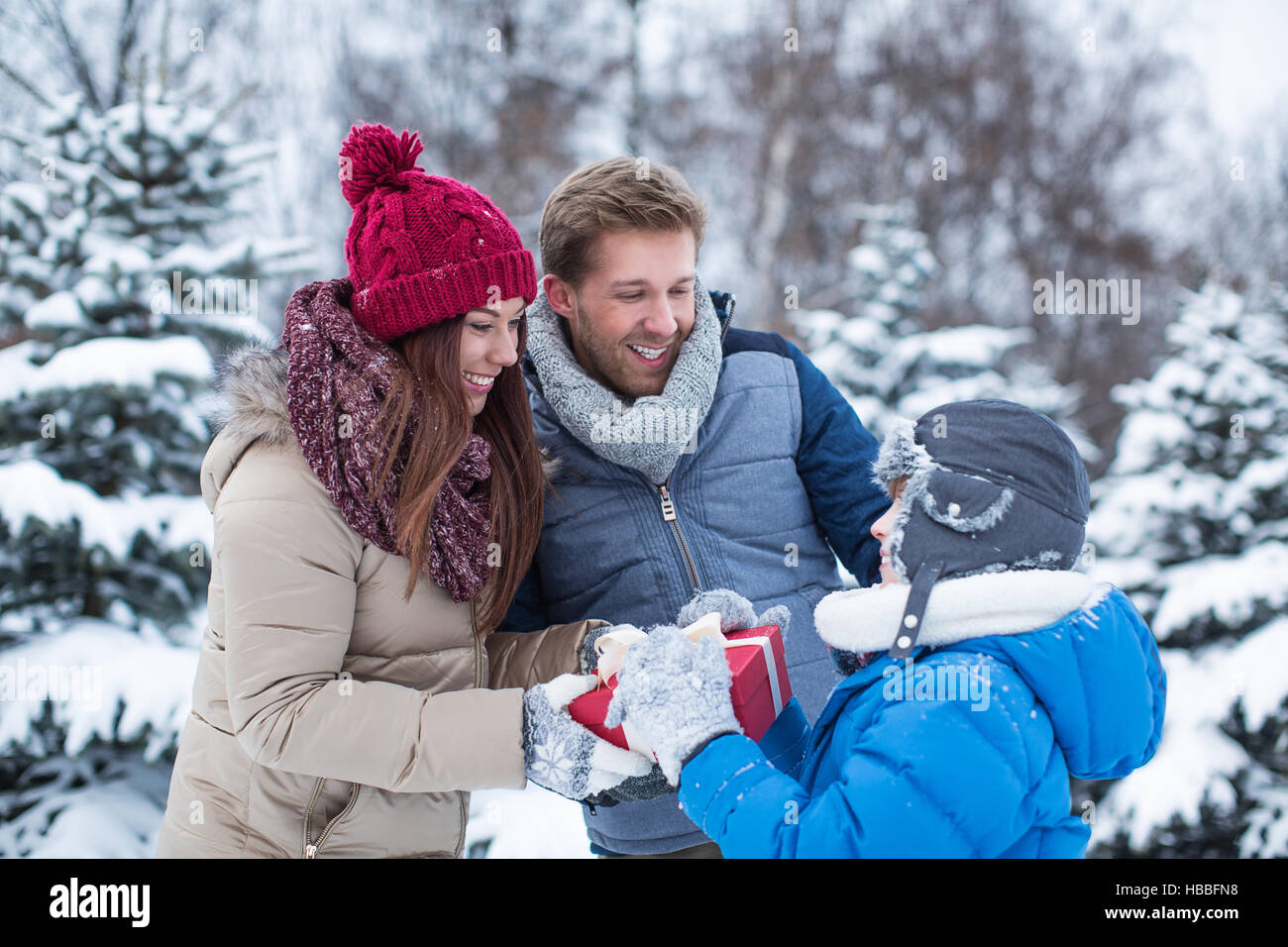 Childhood holiday activity hi-res stock photography and images - Alamy