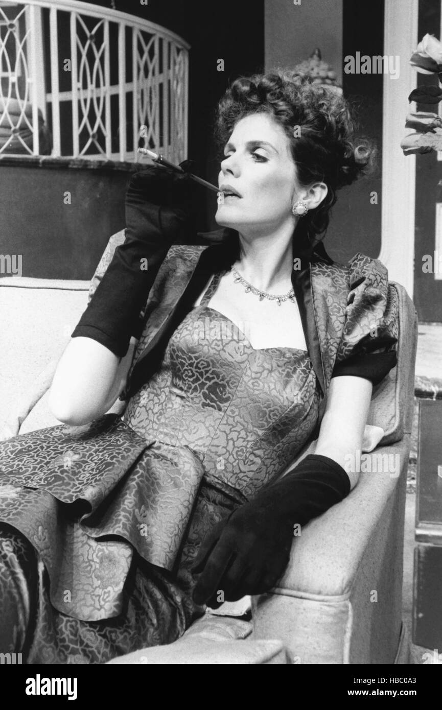 BORN YESTERDAY, Julie Hagerty, Philadelphia Drama Guild, 1987, Ph: Ken