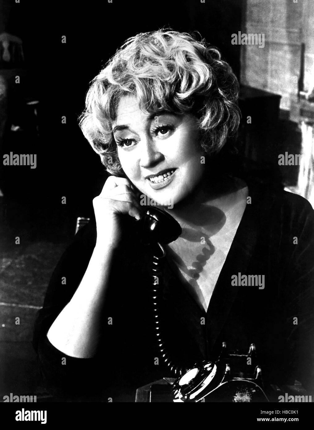 THE EFFECT OF GAMMA RAYS ON MAN IN THE MOON MARIGOLDS Joan Blondell The effect of gamma rays on man in the moon marigolds joan blondell