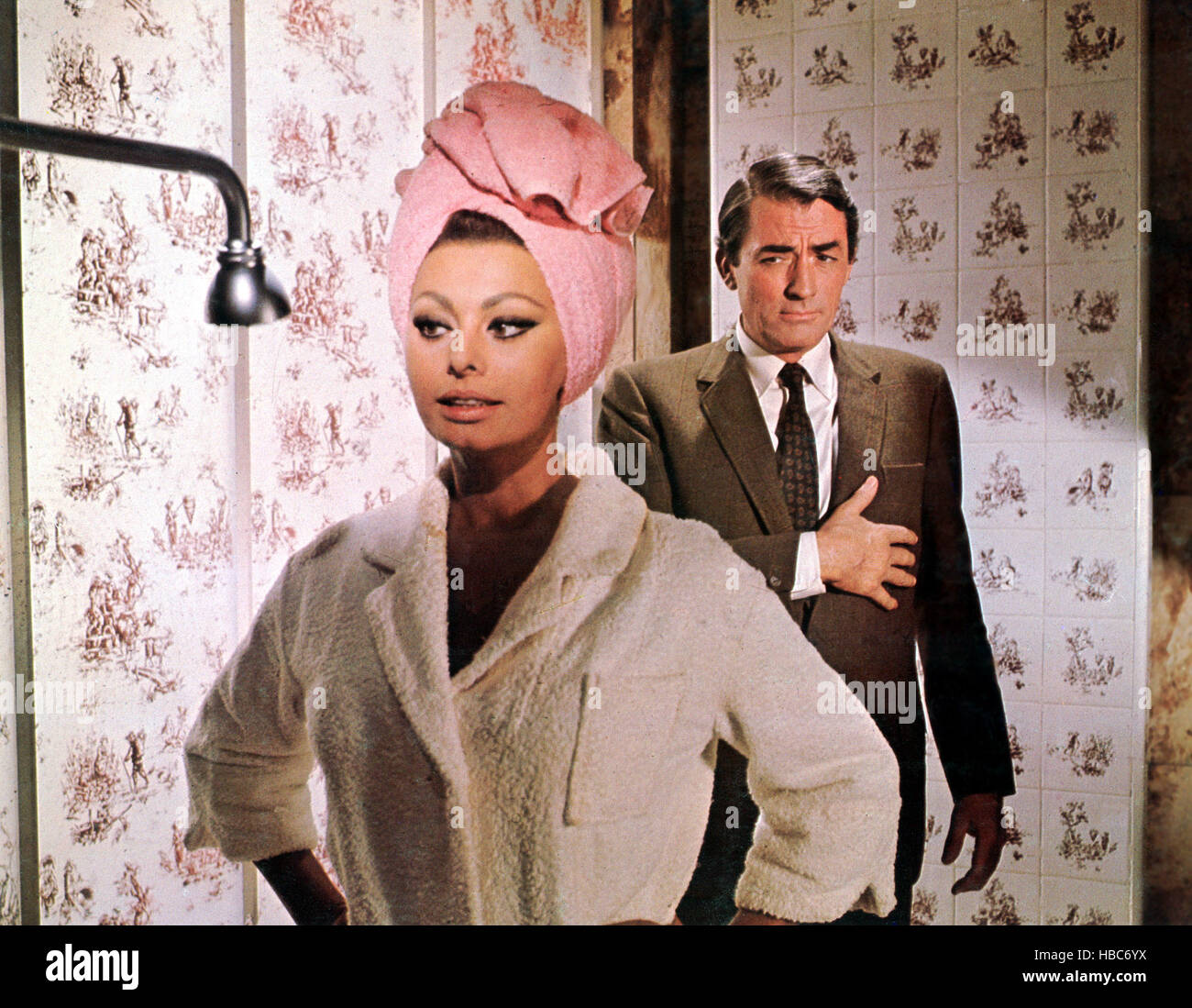 ARABESQUE, Sophia Loren, Gregory Peck, 1966 Stock Photo - Alamy