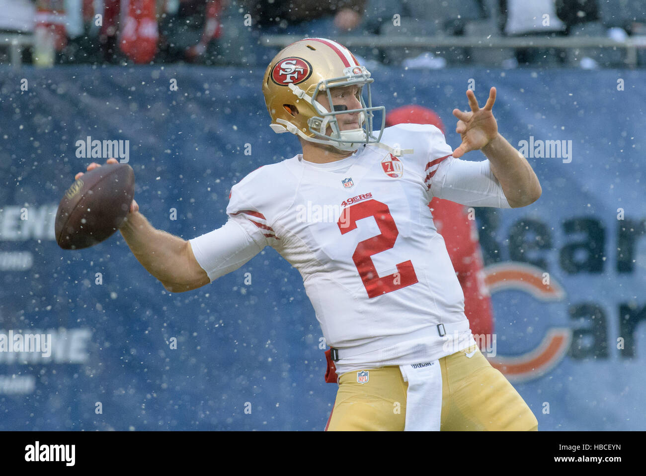 Chicago, USA. 4th December, 2016. San Francisco 49ers Quarterback Blaine Gabbert (2) before an NFL football game between the San Francisco 49ers and the Chicago Bears at Soldier Field in Chicago, IL. © Action Plus Sports Images/Alamy Live News Stock Photo