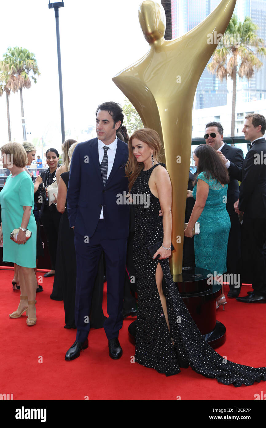 Sydney, Australia. 7 December 2016. Pictured: Sacha Baron Cohen and Isla Fisher. Celebrities, award nominees and industry figures attend the 6th AACTA (Australian Academy of Cinema and Television Arts) Awards at The Star, Pyrmont to celebrate screen excellence. Credit: Credit:  Richard Milnes/Alamy Live News Stock Photo