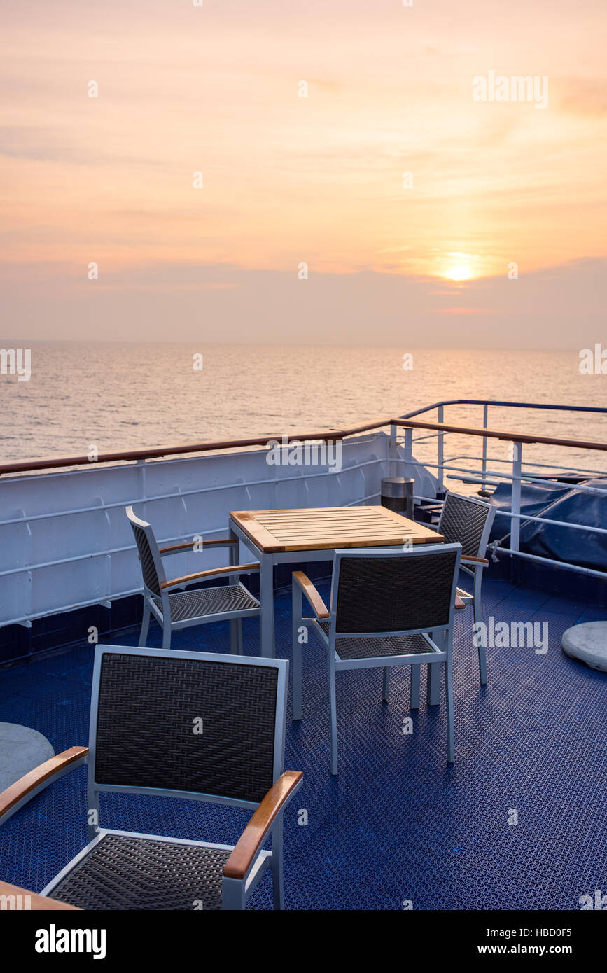 Deck hintergrund hi-res stock photography and images - Alamy