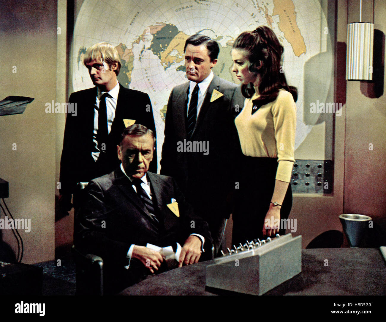 How to steal the world front to back leo g carroll david mccallum