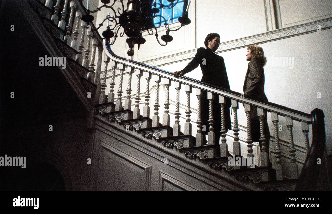 FLOWERS IN THE ATTIC, from left Louise Fletcher, Victoria Tennant
