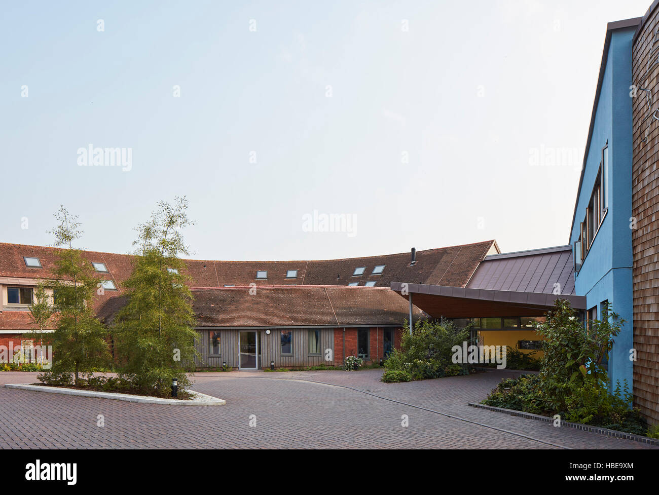 Approach and main entrance. St Michael's Hospice, Hereford, United