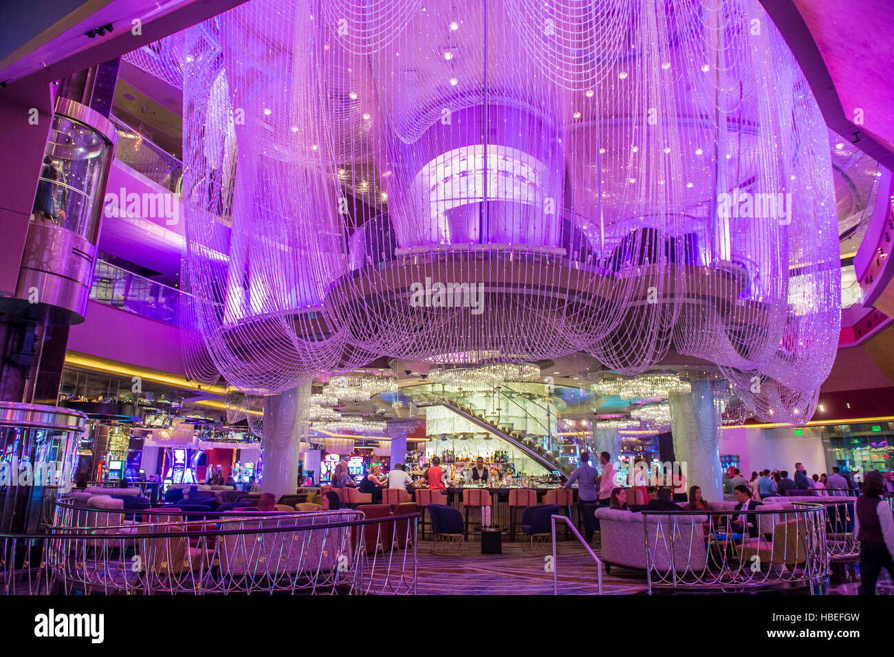 LAS VEGAS - OCT 05 : The Chandelier Bar at the Cosmopolitan Hotel & Casino  in Las Vegas on October 05 2016. This tri-level chandelier encases the hote  Stock Photo - Alamy