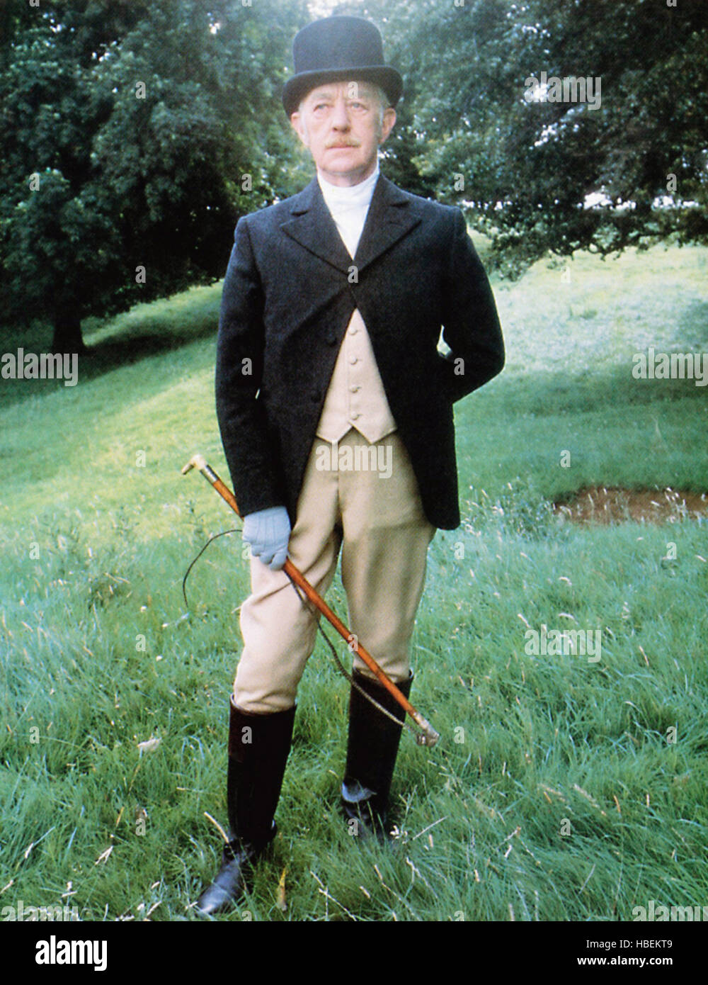 LITTLE LORD FAUNTLEROY, Alec Guinness, 1980, © GTO/courtesy Everett Collection Stock Photo Alamy LITTLE LORD FAUNTLEROY, Alec Guinness, 1980, © GTO/courtesy Everett Collection Stock Photo Alamy