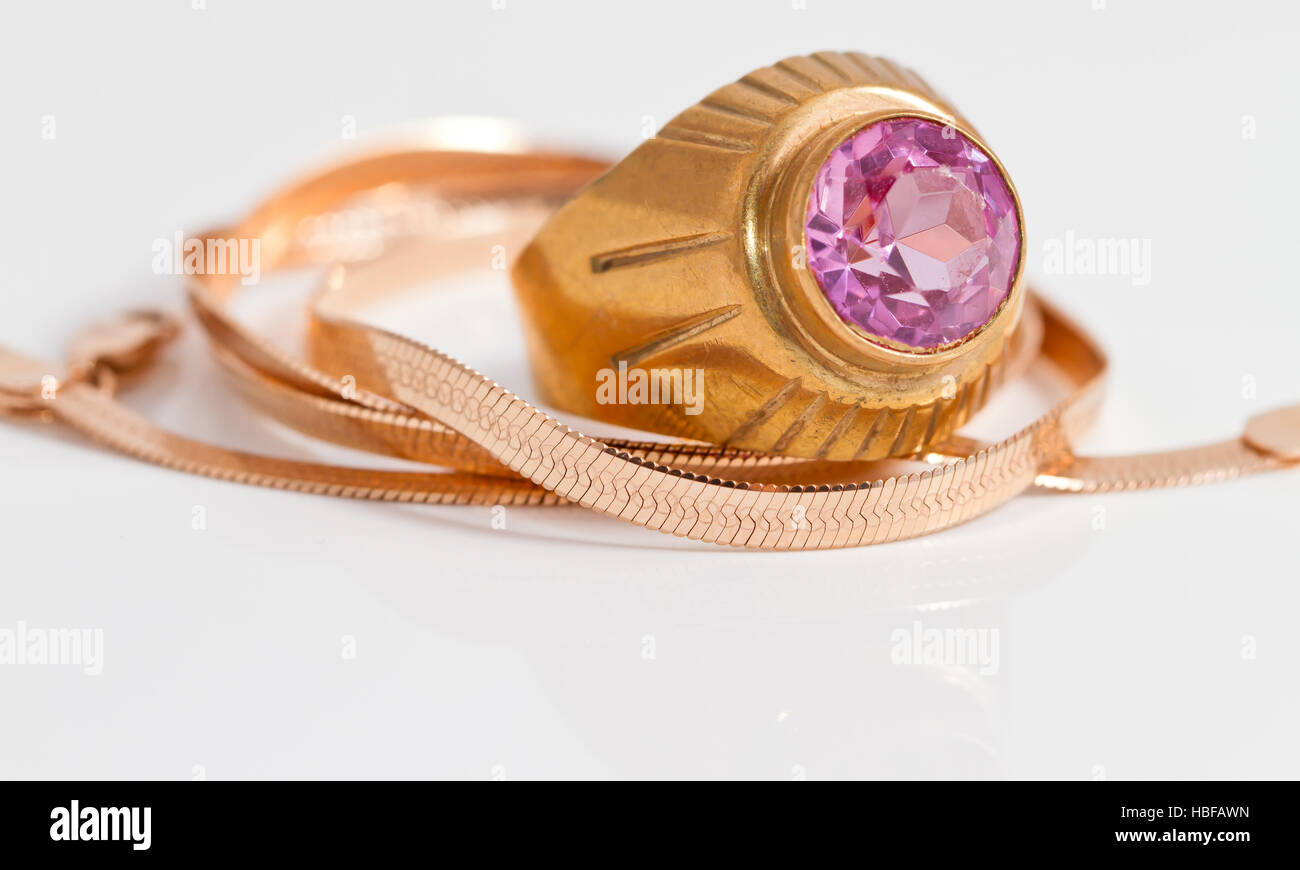 Ruby ring hi-res stock photography and images - Alamy