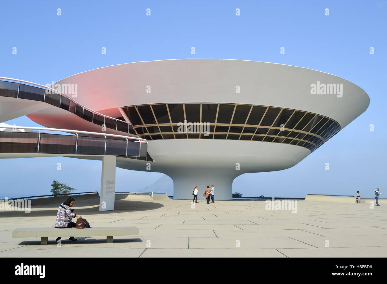 Visita ao Museu de Arte Contemporânea