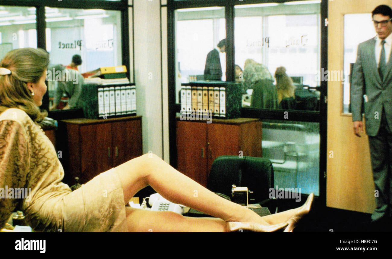 SUPERMAN IV: THE QUEST FOR PEACE, Mariel Hemingway (on desk ...