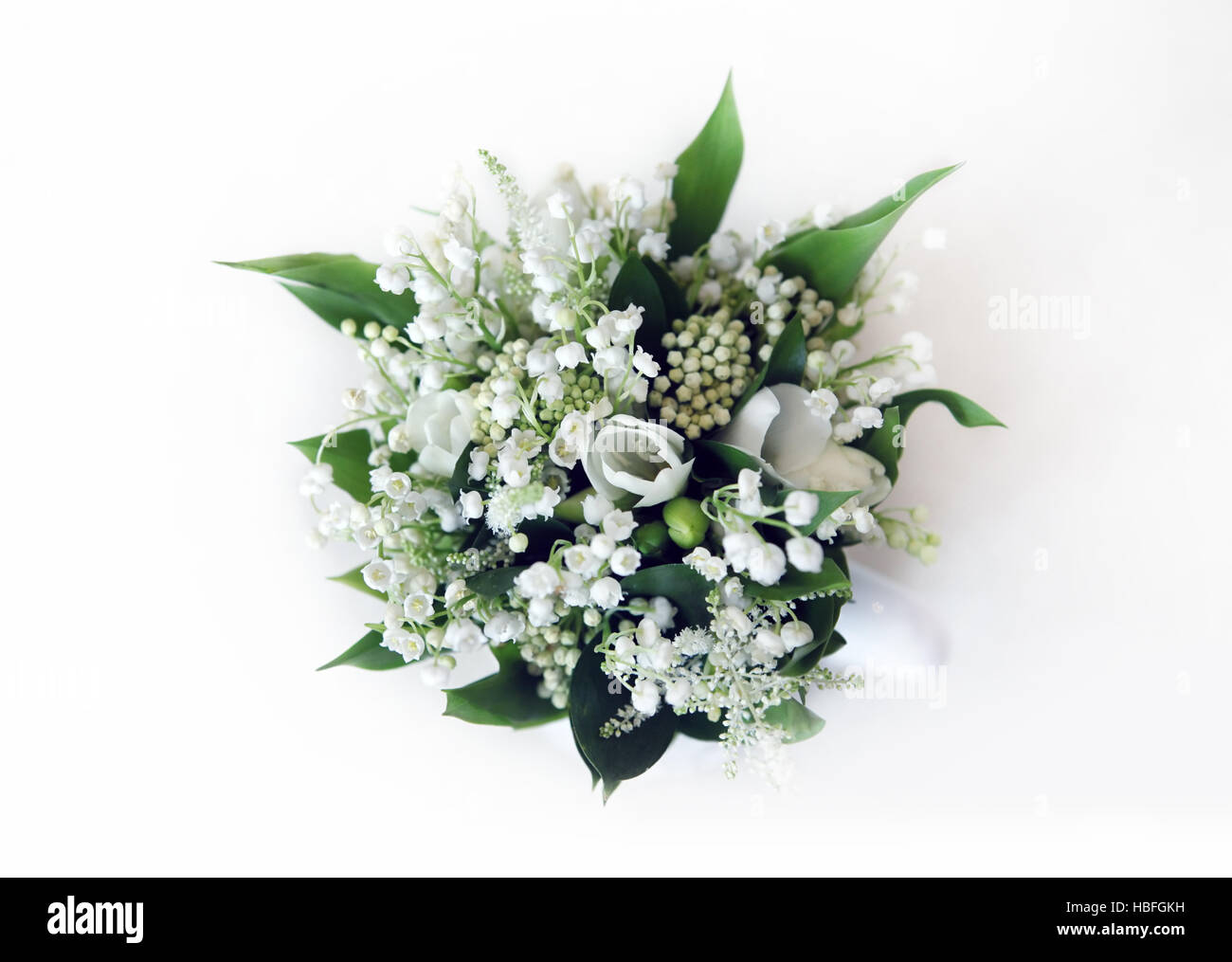White flower bouquet wedding hi-res stock photography and images - Alamy