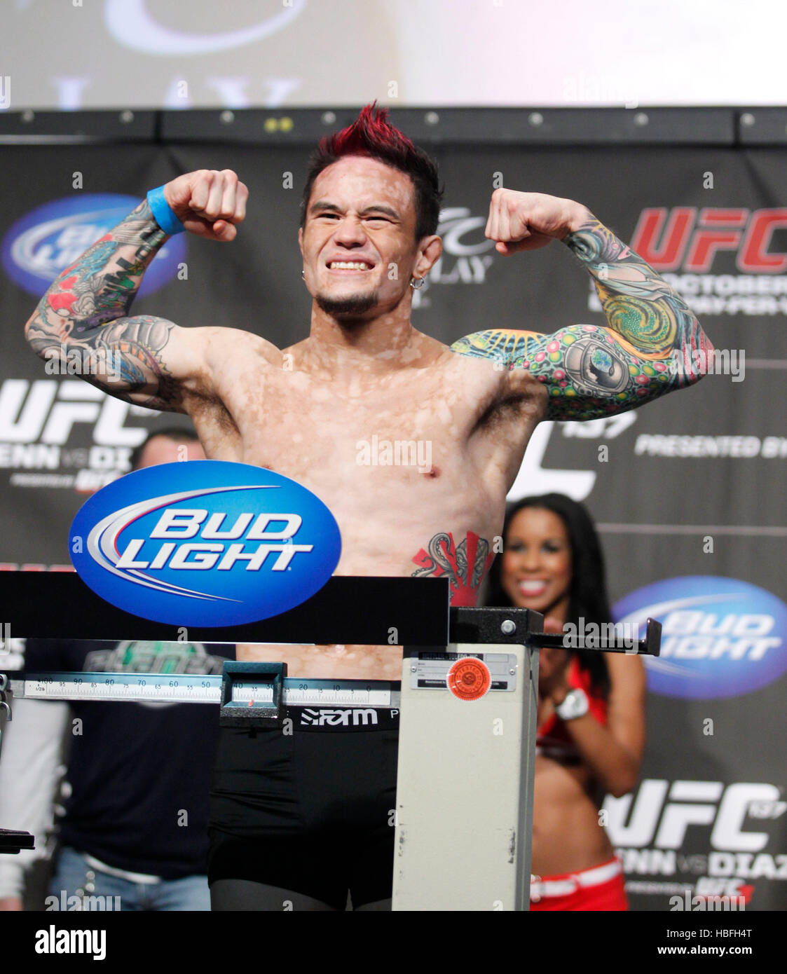 UFC fighter Scott Jorgensen on the scale during a weigh-in for UFC 137 in  Las Vegas, Nevada on Friday, October 28, 2011. Photo by Francis Specker  Stock Photo - Alamy, image size:1123x1390