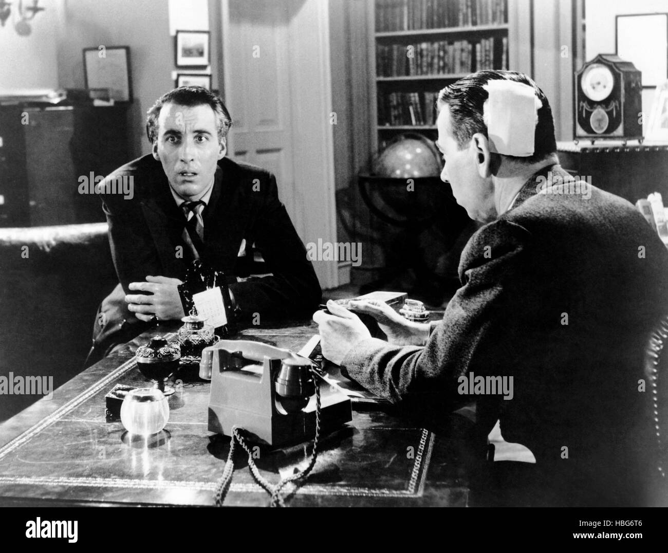 ALIAS JOHN PRESTON, from left Christopher Lee, Alexander Knox, 1955 Stock Photo Alamy