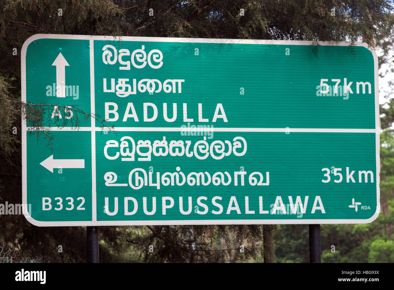 Street sign in Sinhalese and Tamil, Nuwara Eliya, Central Province, Sri Lanka Stock Photo