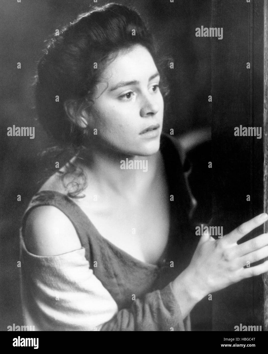 ARMY OF DARKNESS, Embeth Davidtz, 1993, ©Universal/courtesy Everett  Collection Stock Photo - Alamy