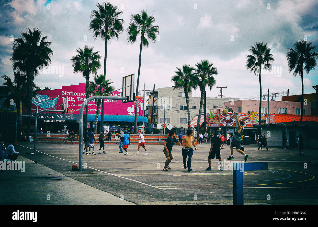 basketball in venice beach Stock Photo Alamy