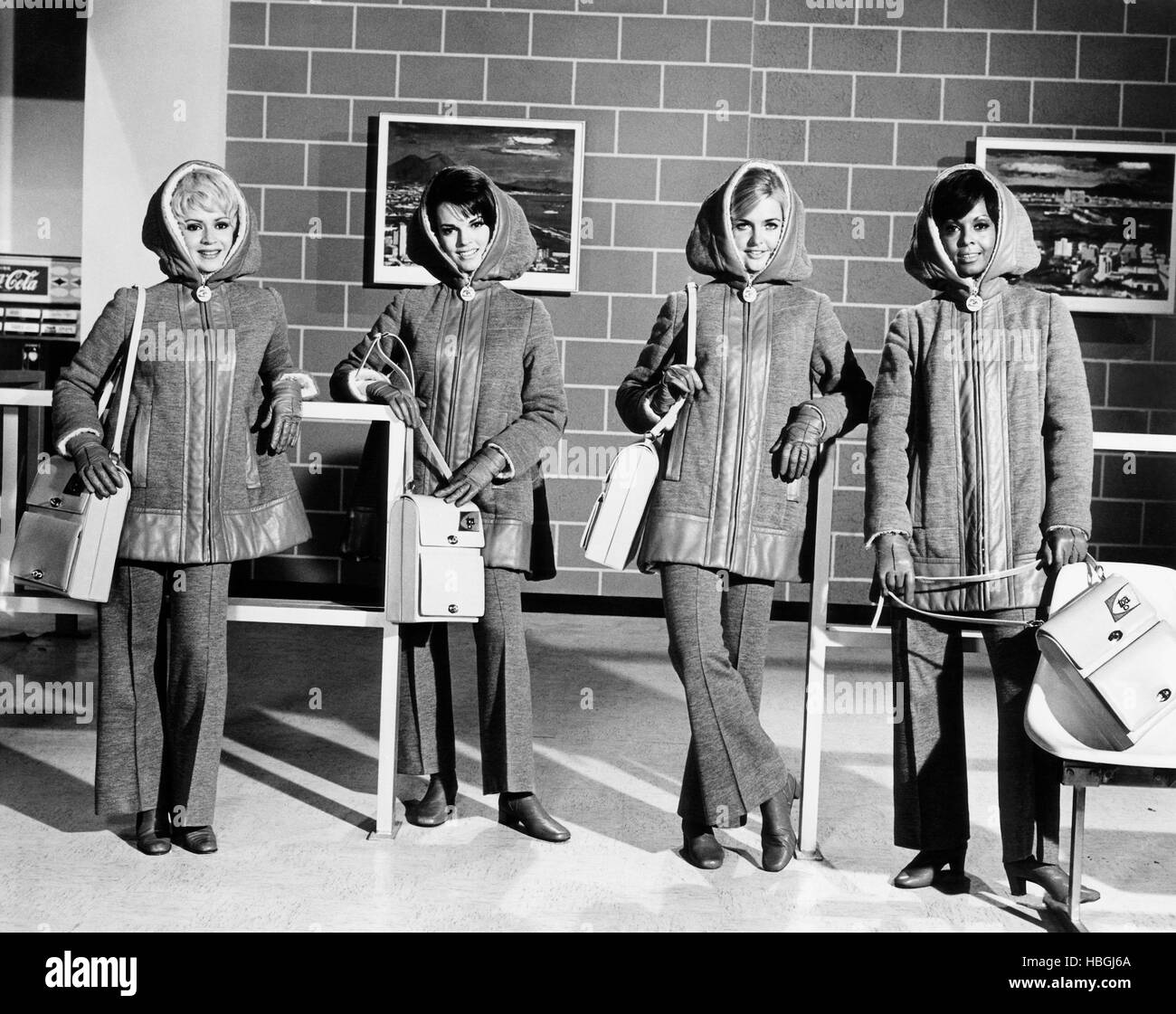 AIRPORT, Malila Saint Duval, Sharon Harvey, Patty Poulsen, Ena Hartman