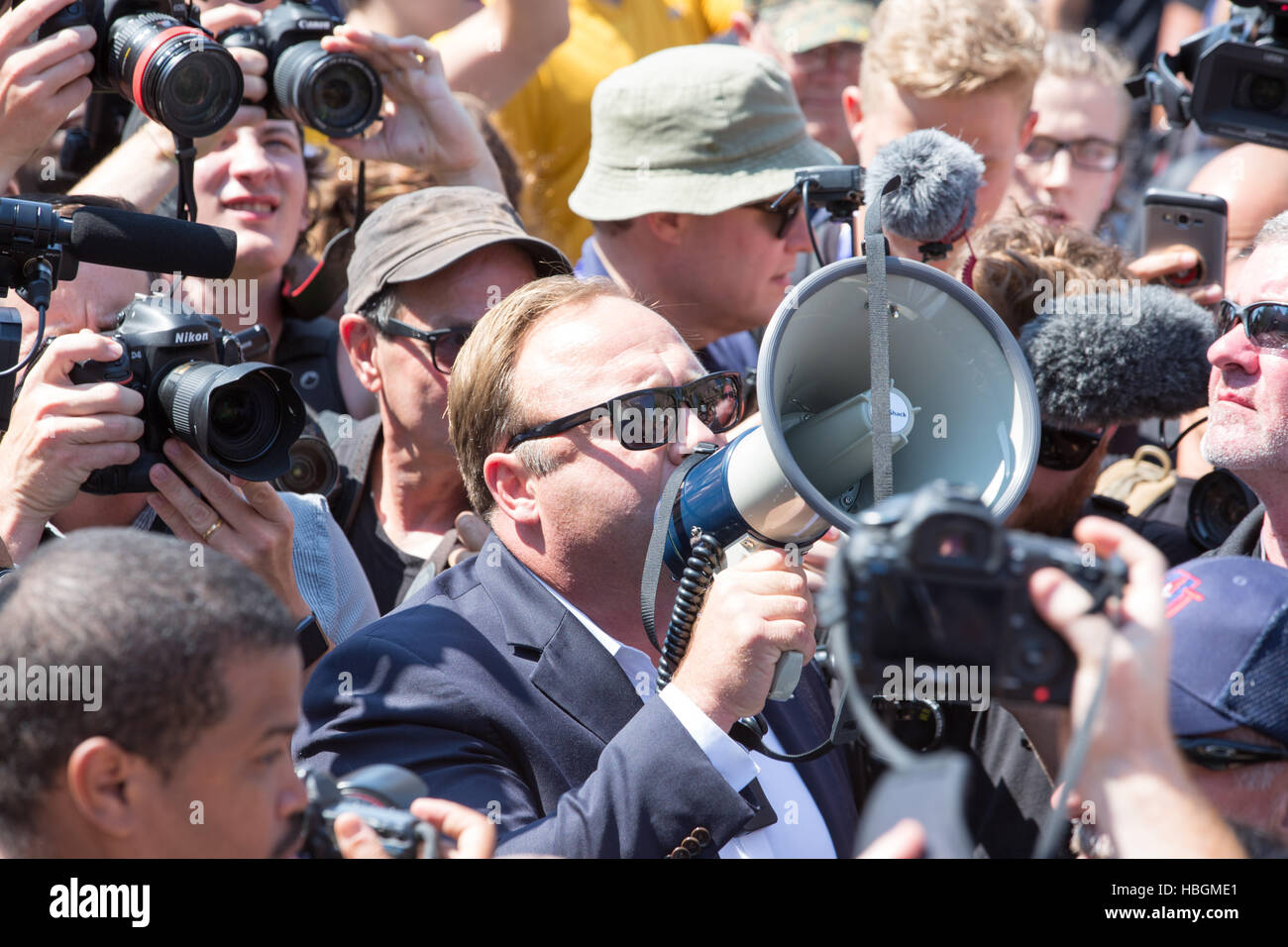 Cleveland, Ohio, USA; July19, 2016: Right wing talk show host Alex Jones stirs up the crowd  in Public Square preceding second evening's events at the Stock Photo