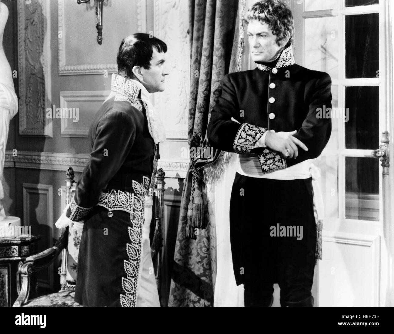 AUSTERLITZ, (aka THE BATTLE OF AUSTERLITZ), from left, Pierre Mondy