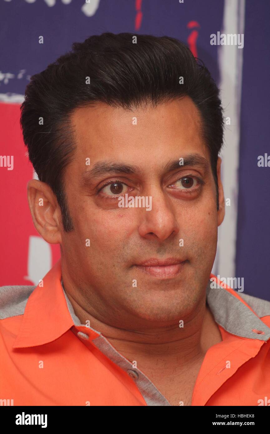 Bollywood actor Salman Khan during the launch ‘Campaign Veer Unleashing the Inner Potential Persons Disabilities Mumbai Stock Photo