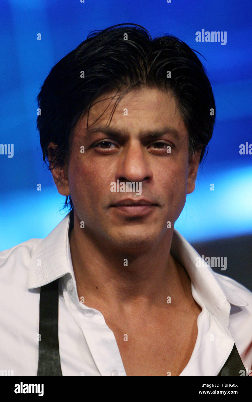 Bollywood actor Shah Rukh Khan at promotion of his movie Ra.One at Film City in Mumbai India Stock Photo