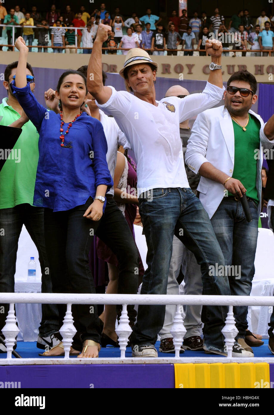 Bollywood actor Shah Rukh Khan dancing celebrating Kolkata Knight Riders team members grand victory parade Calcutta Kolkata India Stock Photo