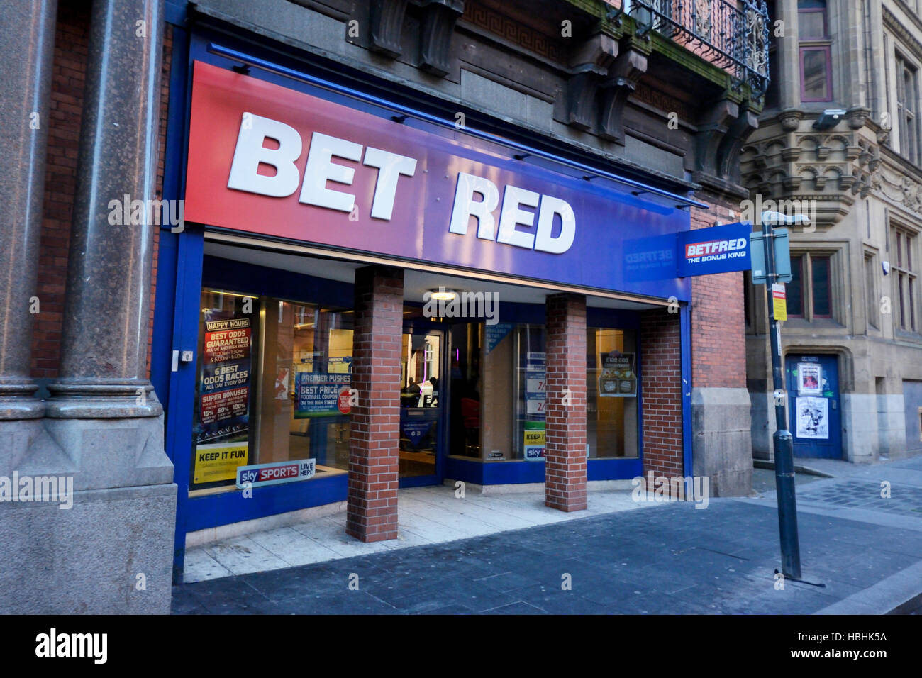 Typical Liverpool Humour - Betfreds' 'F' removed to read BET RED, the colour representing Liverpool Football Club! Stock Photo