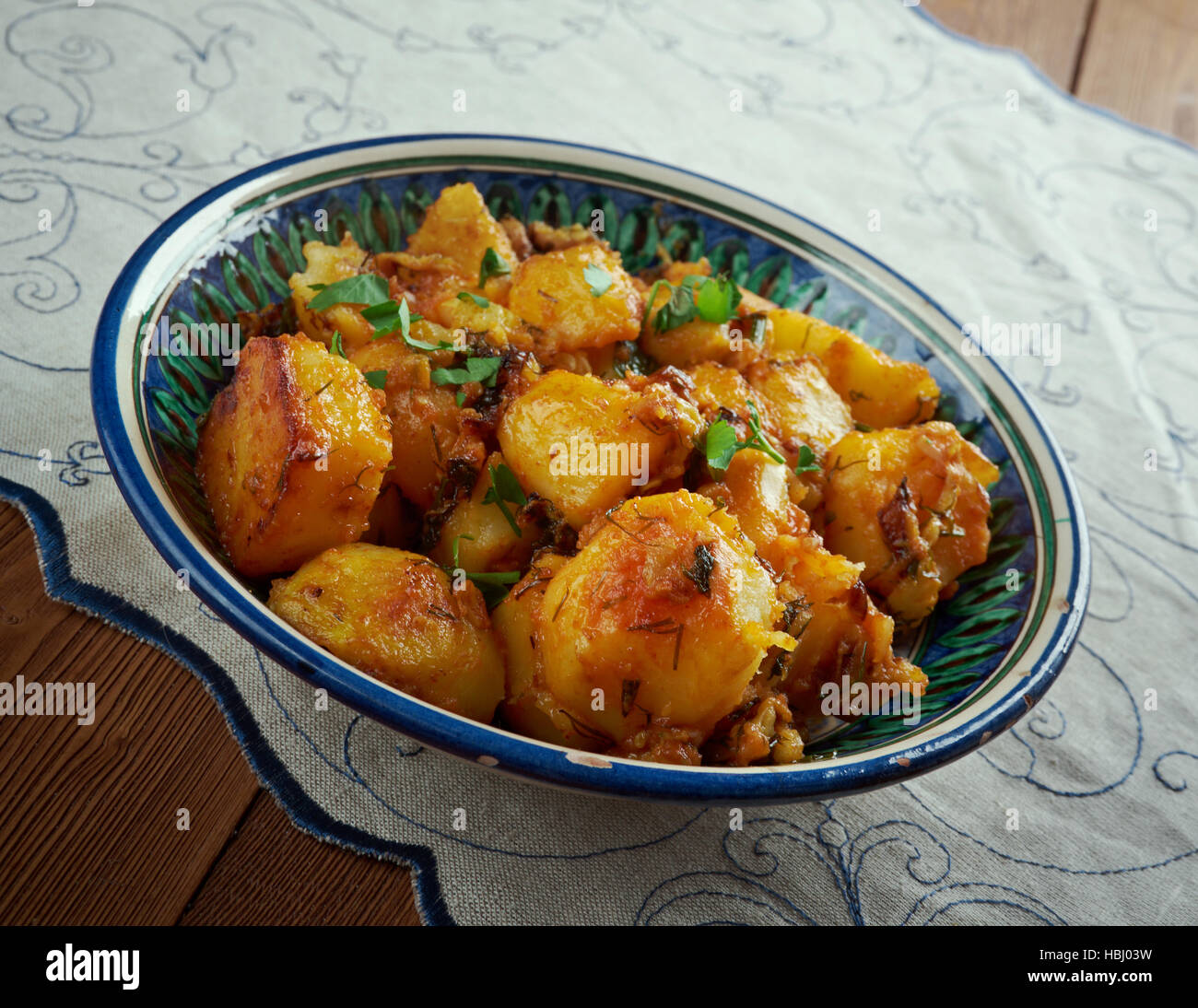 Lebanese Garlic Potatoes Stock Photo Alamy