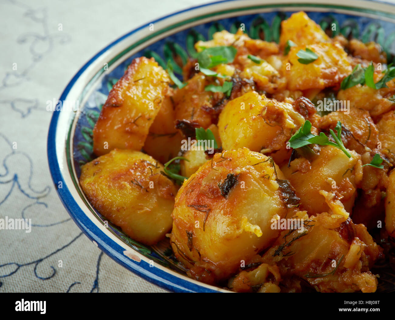 Lebanese Garlic Potatoes Stock Photo Alamy