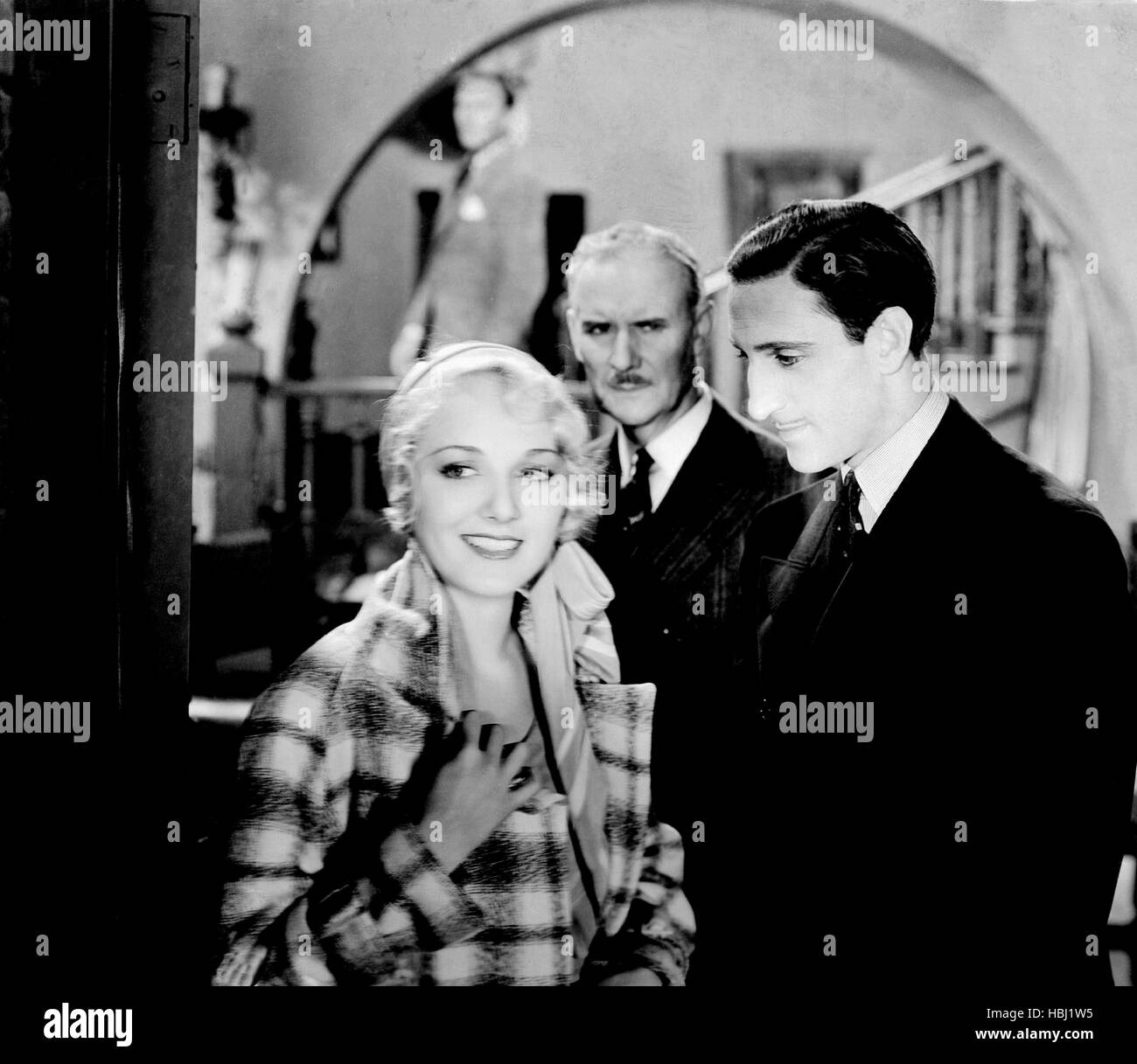 THE MURDER CASE, from left, Leila Hyams, Charles Quatermaine