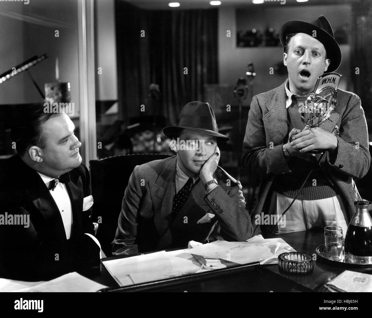 BROADWAY MELODY OF 1936, Don Wilson, Jack Benny, Sid Silvers, 1935
