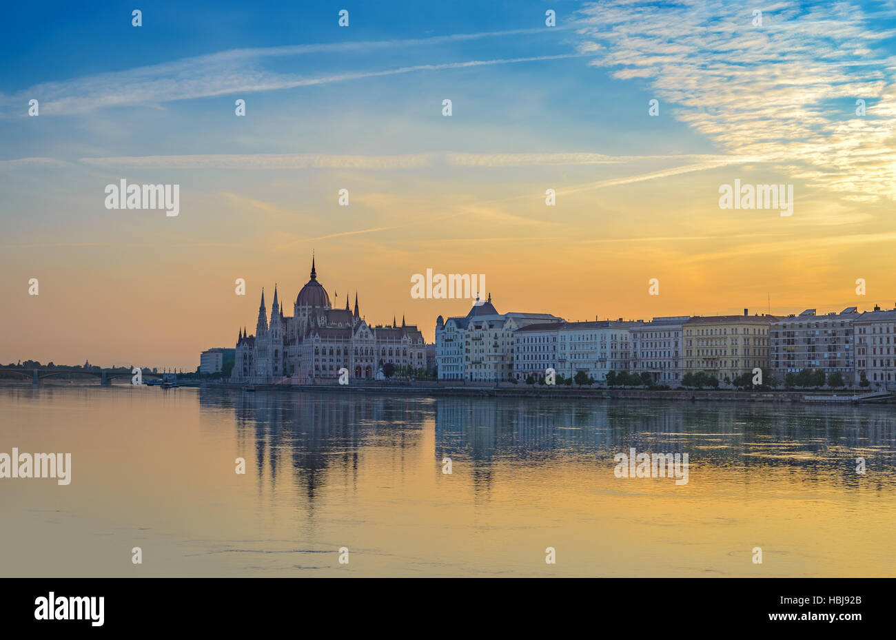 Budapest city hi-res stock photography and images - Alamy