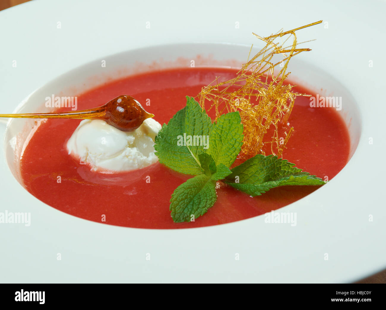 ice cream with caramel syrup Stock Photo Alamy