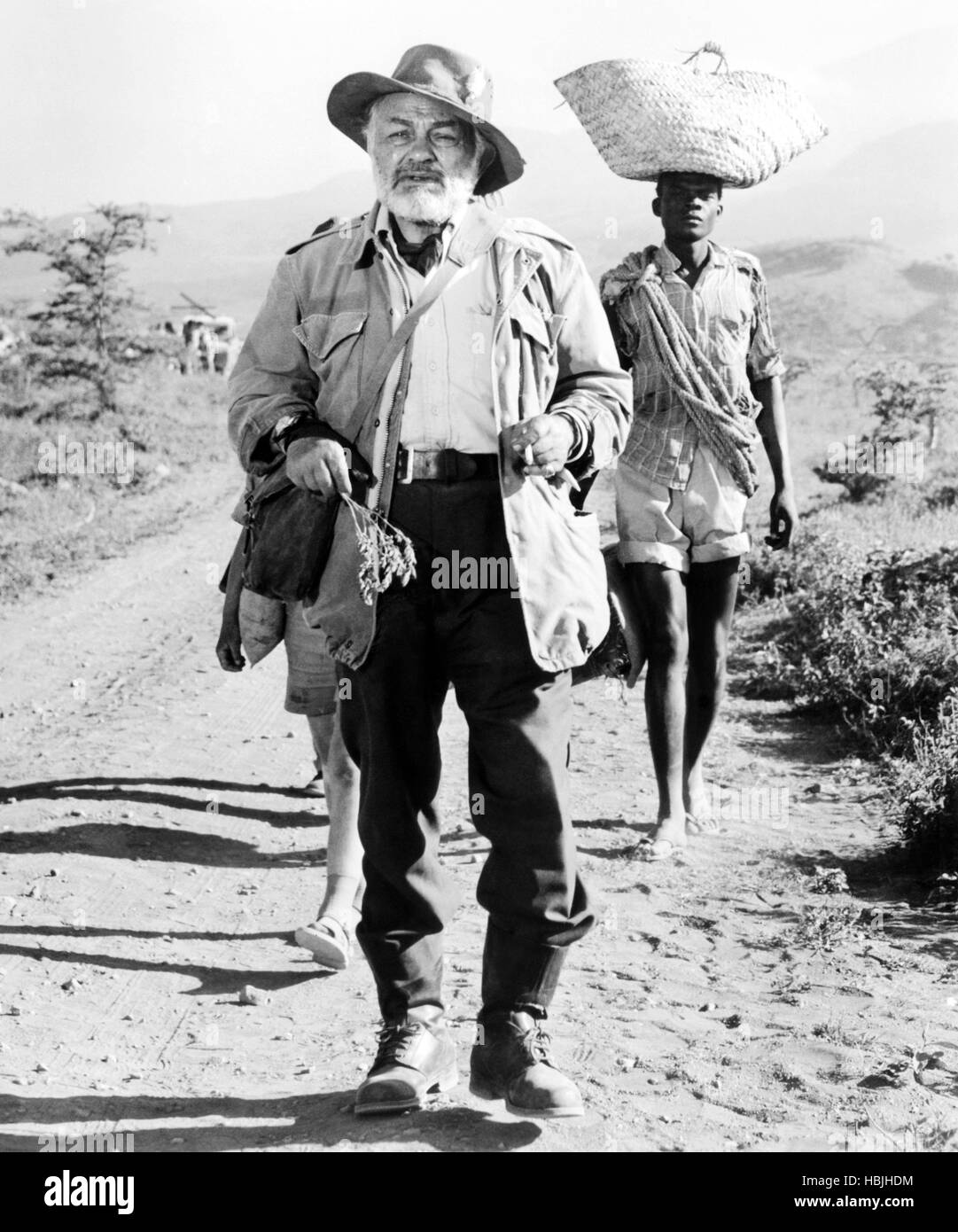 SAMMY GOING SOUTH, (aka A BOY TEN FEET TALL), Edward G. Robinson (front