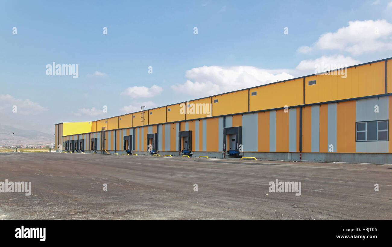 Warehouse Loading Bay Stock Photo Alamy